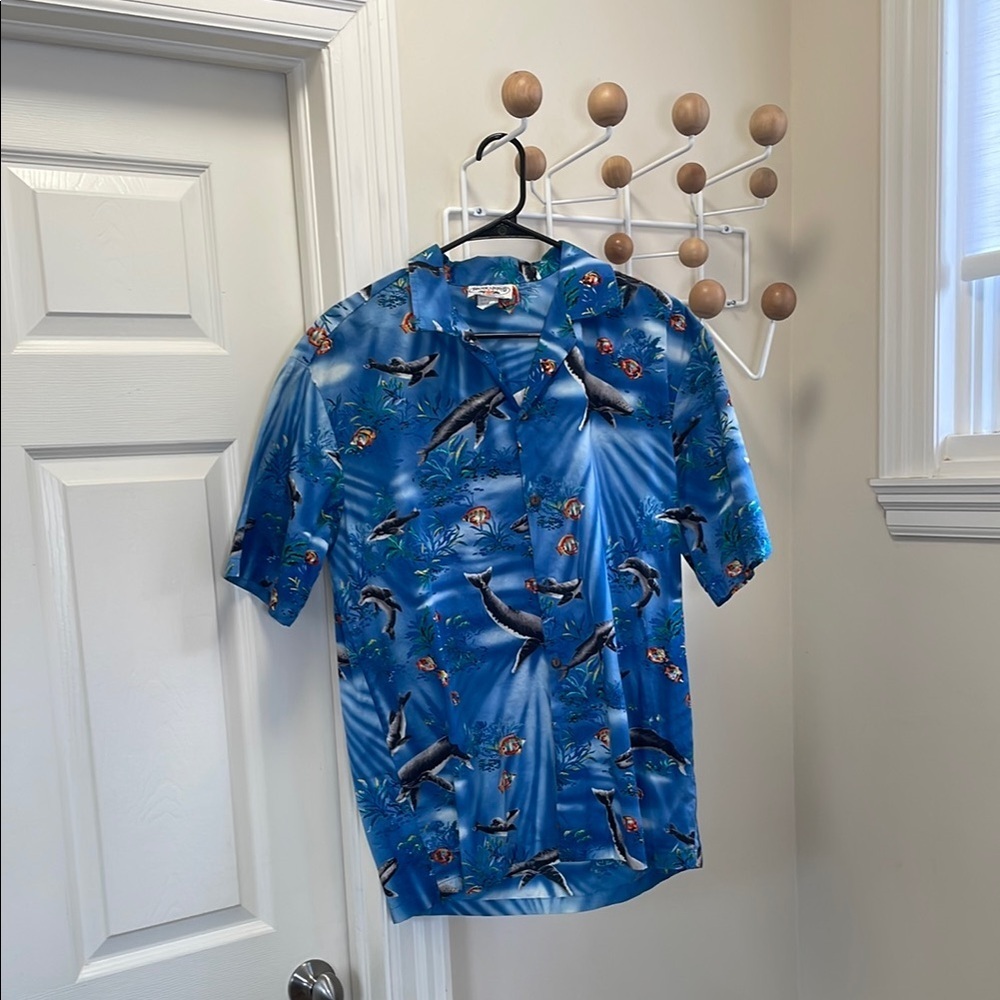 Pacific Legend Apparel - Classic Whale Dolphin Button Down Short Sleeve - Blue L